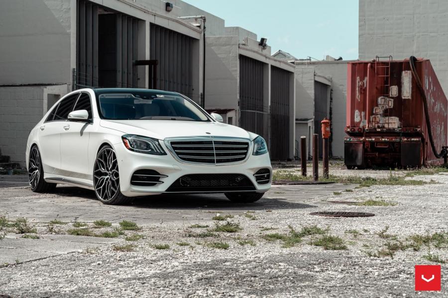  Mercedes-Benz S-Class on Vossen Wheels (HF-2) 2018 года  (фото 1 из 15)